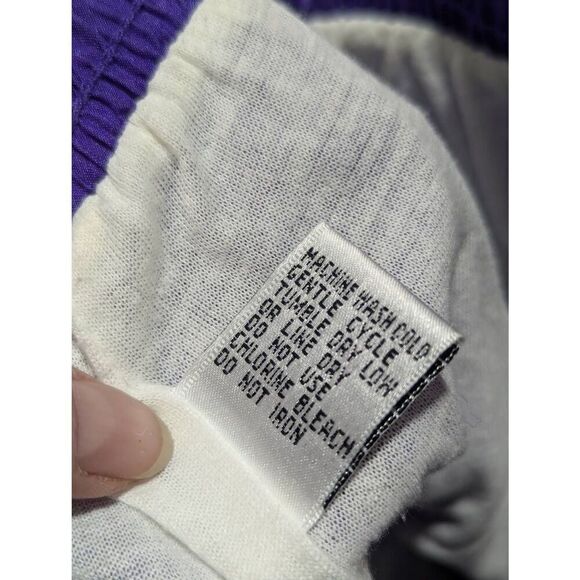 Slade Women's 90's Purple Paisley Polyester Cotton Lined Gold Trim Wind Suit Set - Picture 6 of 8